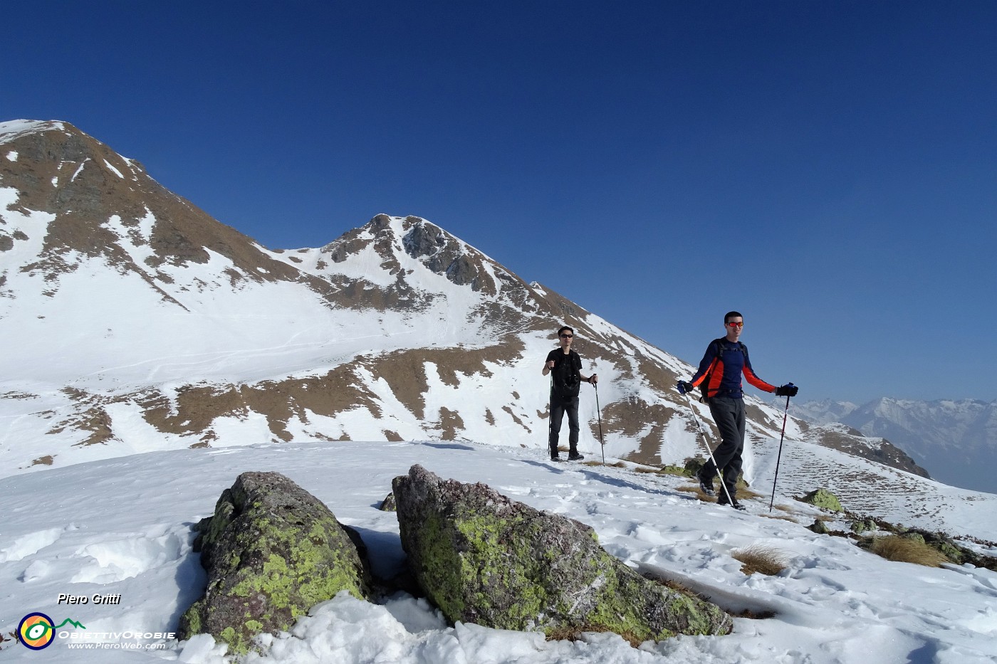 36 In cresta verso la cima del Monte Avaro.JPG -                                